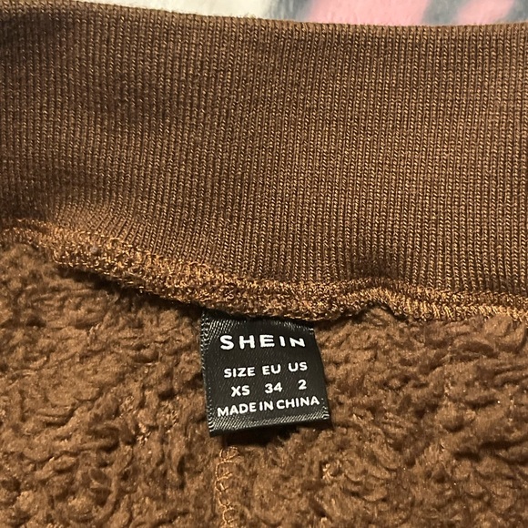 Cute xs set from SHEIN - Picture 2 of 2